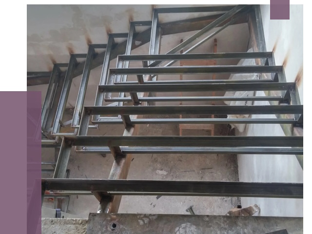 Демонтаж лестниц в Сегеже от 4370 руб. 