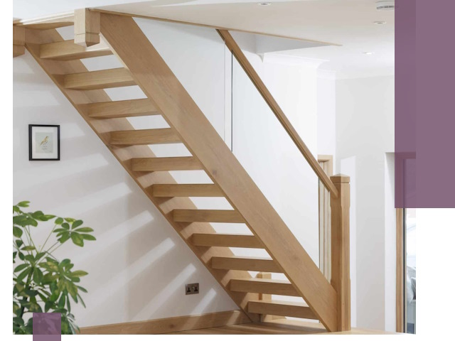 Изготовление деревянных лестниц под ключ в Сегеже для дома