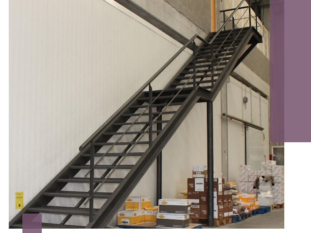Лестницы для производства в Сегеже — изготовление и монтаж