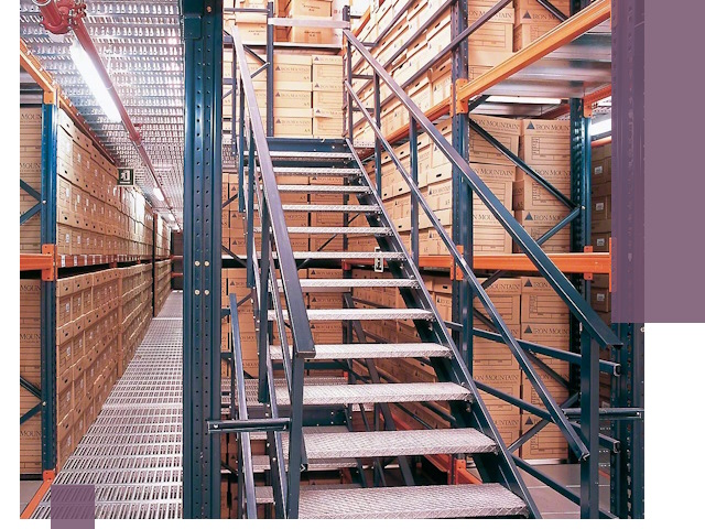 Лестницы складские прочные и безопасные под ключ в Сегеже