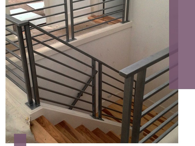 Изготовление поручней из металла и дерева в Сегеже